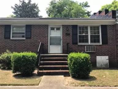 Main picture of 421 Beech St