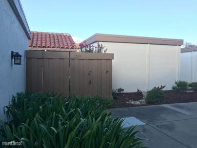 Main picture of 2929 Roma Ct