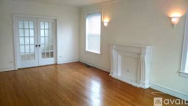 Main picture of 2057 W North Ave