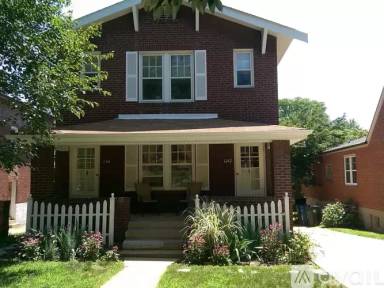 Main picture of 1140 Moorlands Dr