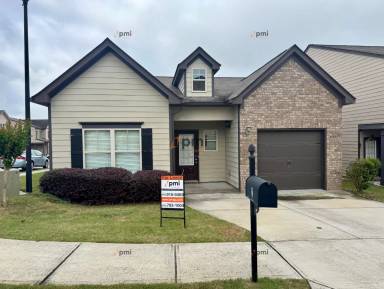 Main picture of 2 Longleaf Cir