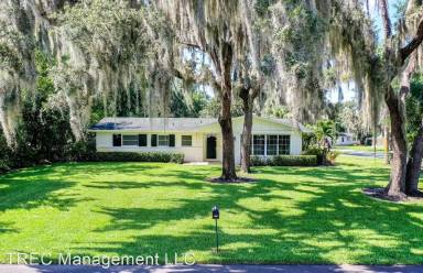 Main picture of 11103 Lake Butler Blvd