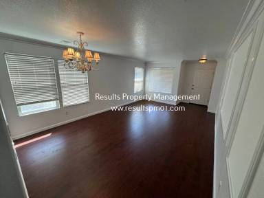 Main picture of 1816 Stonecrest Dr