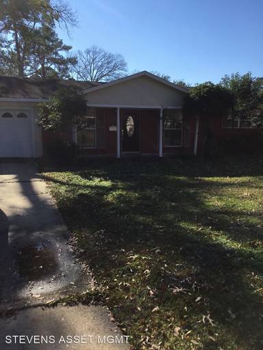 Main picture of 9408 Oleander Dr