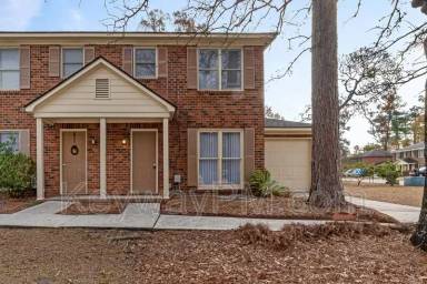 Main picture of 2320 Greengate Dr