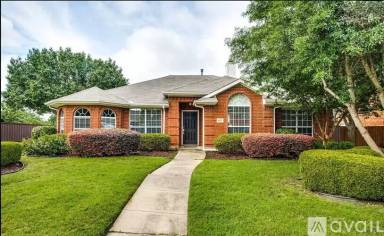 Main picture of 407 Hampstead Dr