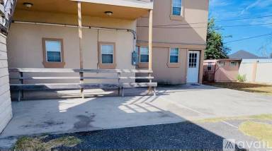 Main picture of 1101 Greenbriar Ave
