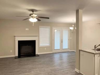 Main picture of 339 Pond View Rd