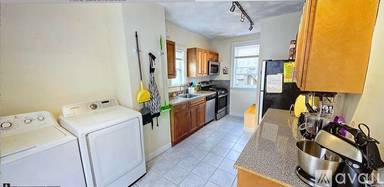 Main picture of 6 Lincoln Ave