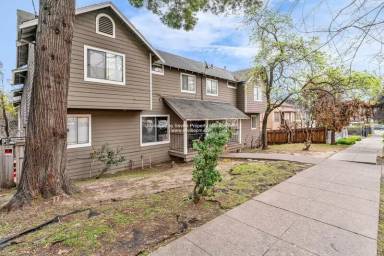 Main picture of 1920 E 20th St