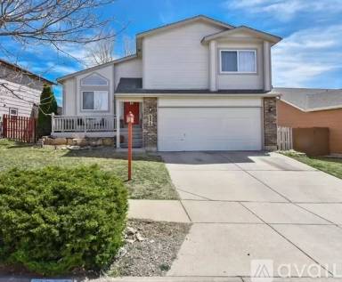 Main picture of 6870 Bear Tooth Dr