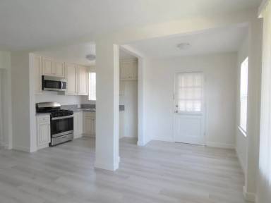 Main picture of 4457 Atlantic Ave