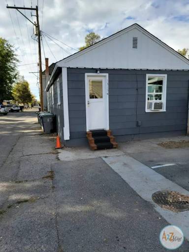 Main picture of 1315 W Washington St