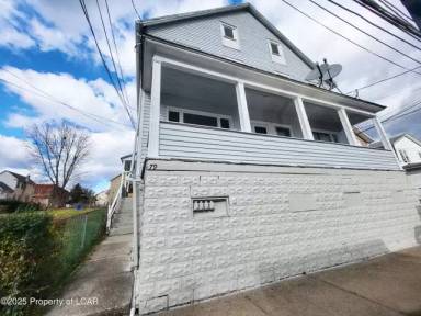Main picture of 79 Sheridan St