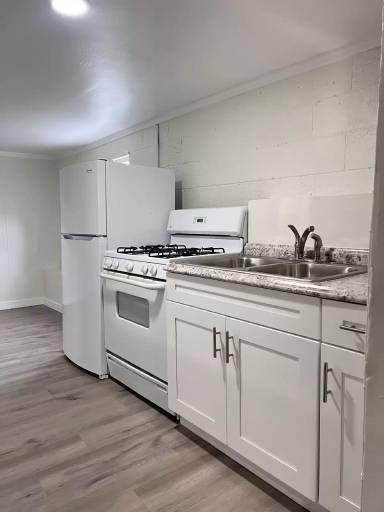 Main picture of 2780 Vista Way