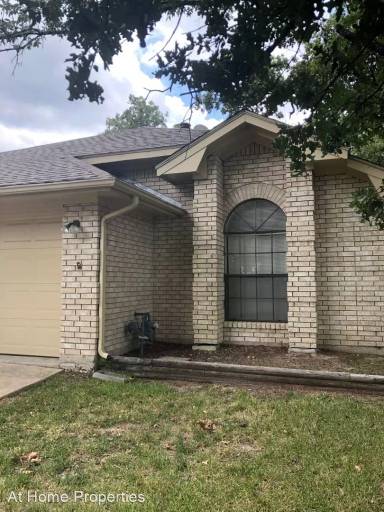 Main picture of 612 Summerglen Dr