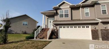 Main picture of 1252 Daisy Cir