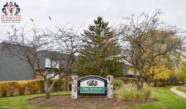 Main picture of Terraces of Elk Grove Village