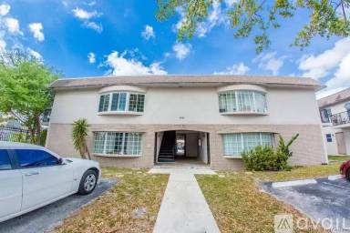 Main picture of 5333 NW 18th St