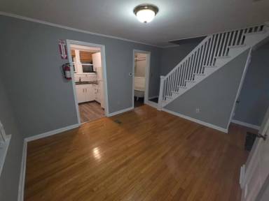 Main picture of 138 Broad Apt 3 - 138 Broad Apt 3
