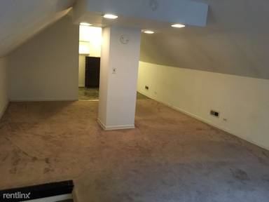 Main picture of 1138 W Diversey Pkwy