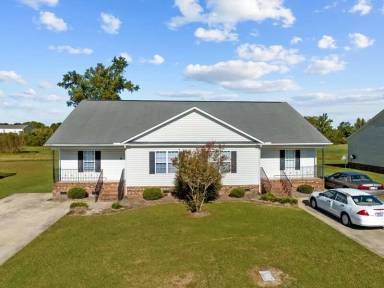 Main picture of 2140 Oak Bend Dr