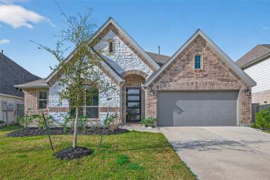 Main picture of 18912 Toscana Ln