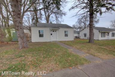 Main picture of 3856 Johnson Ave