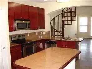 Main picture of Texan Tower