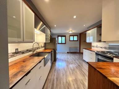 Main picture of 4708 SE 30th Ave
