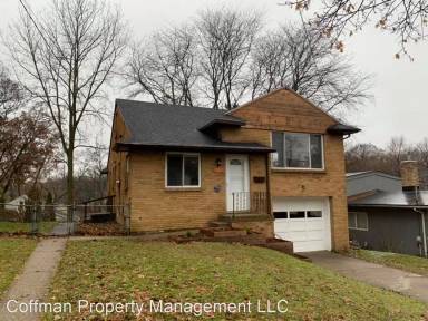 Main picture of 1321 Sylvan Ave SE