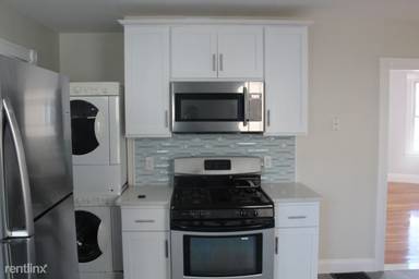 Main picture of 86 Elmira St