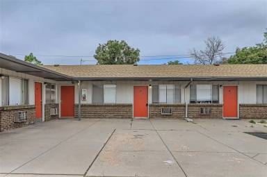 Main picture of 5340 W 10th Ave