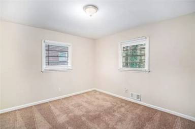 Main picture of 226 Collum St NW