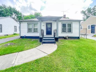 Main picture of 3425 Adams St