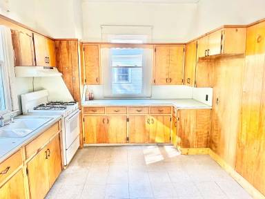 Main picture of 505 Ebenezer Ave