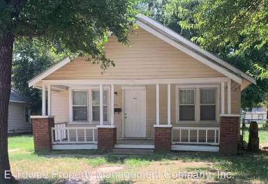 Main picture of 1605 W Elm Ave