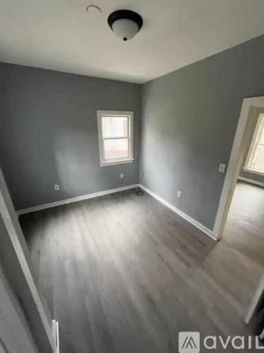 Main picture of 426 W 4th St