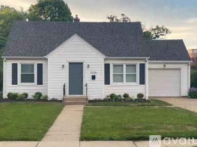 Main picture of 2326 Pelham Rd