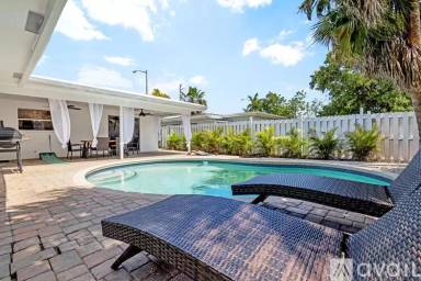 Main picture of 3001 NW 9th Ave