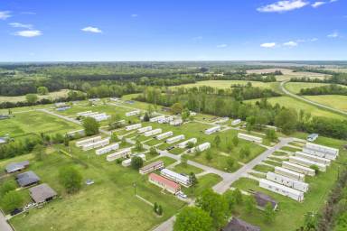 Main picture of 161 W Garrison Dr