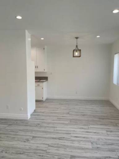 Main picture of 3433 Madera Ave