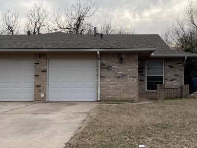 Main picture of 7226 NW 5th St