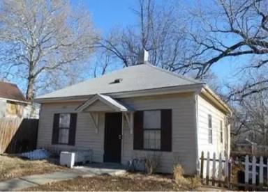 Main picture of 3007 Lister Ave
