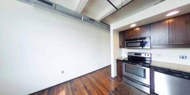 Main picture of 110 S 15th St