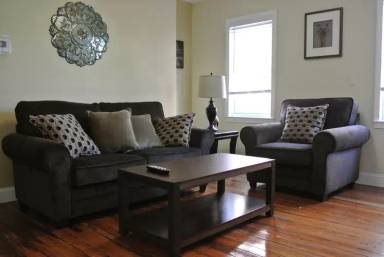 Main picture of 30 Weeden St