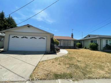 Main picture of 2238 Cryer St