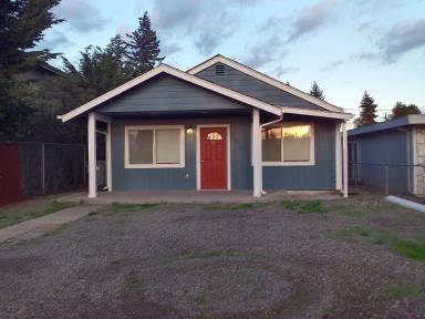 Main picture of 11015 Kendrick St SW