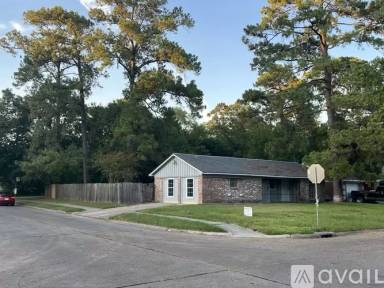 Main picture of 6503 Heath St