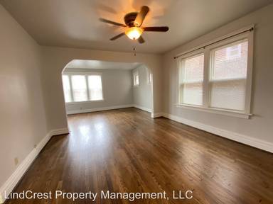 Main picture of 3954 Fairview Ave